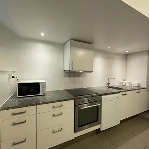 Hotel M18